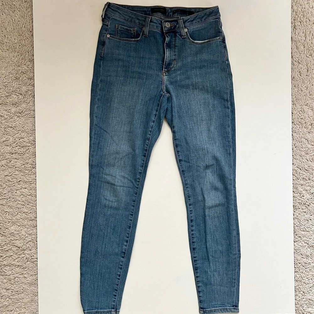 Banana Republic Curvy Mid Rise Skinny Jeans - Picture 8 of 16